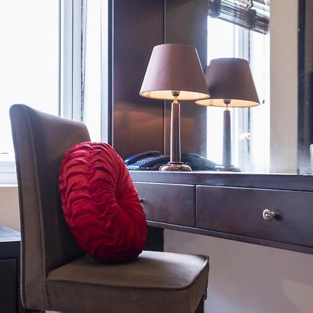 Hanoi Center Silk Charming Hotel & Travel Екстериор снимка