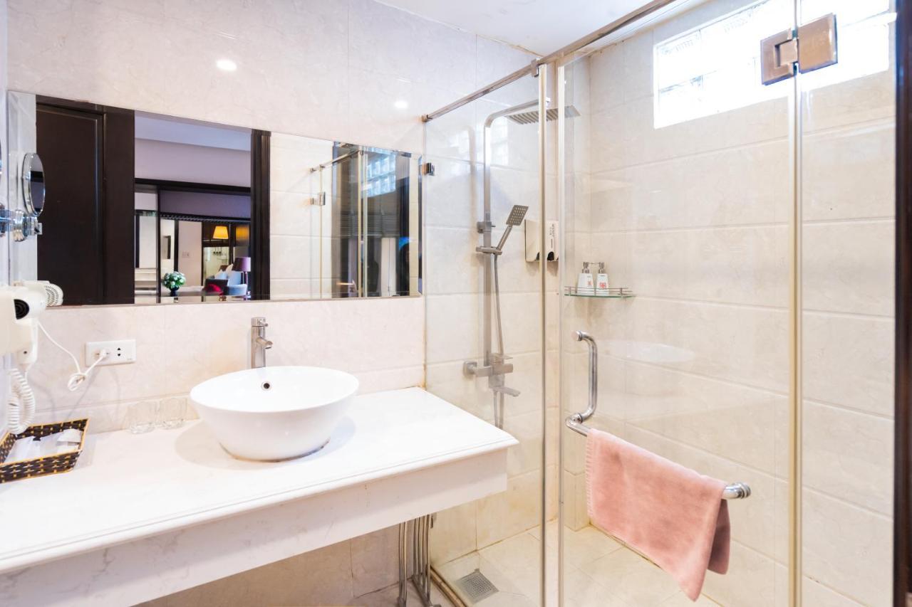 Hanoi Center Silk Charming Hotel & Travel Екстериор снимка