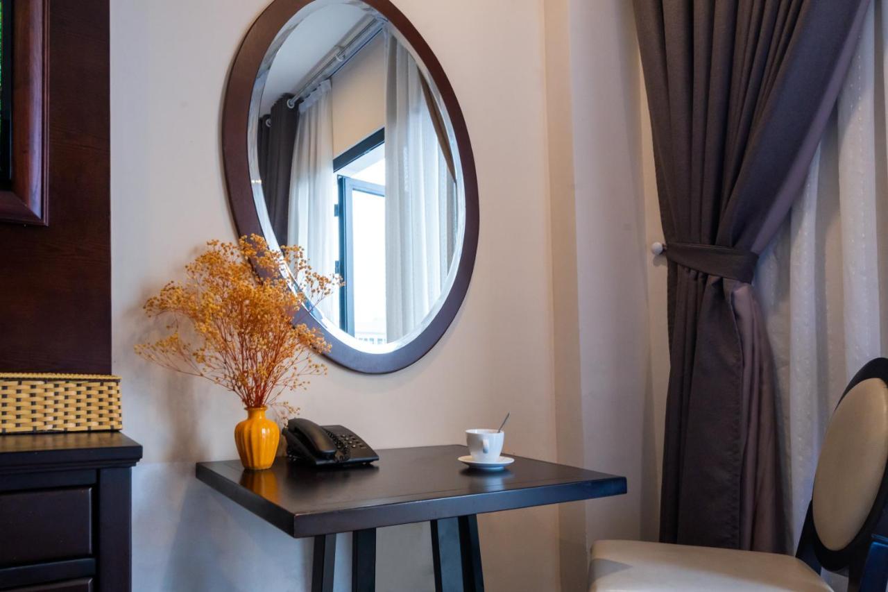 Hanoi Center Silk Charming Hotel & Travel Екстериор снимка